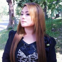 Myanmar Pop Singer