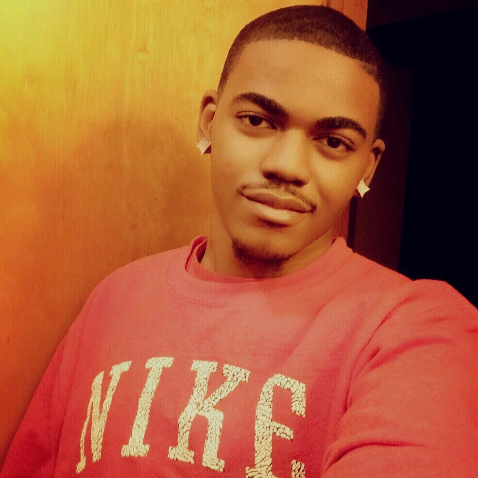 Living the suave life chilling with my fam and my bae #TeamTaken