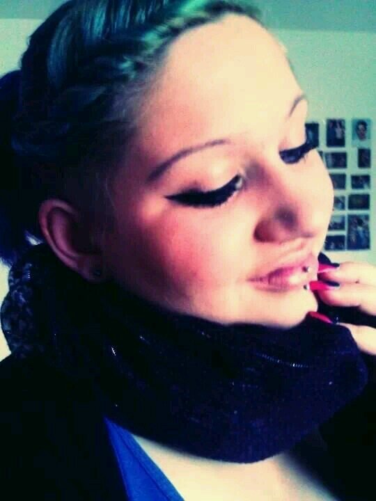 Mary18439's profile picture. 