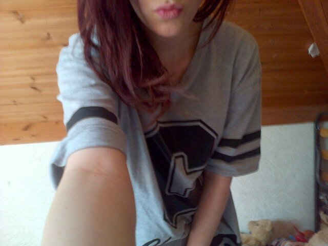 Jessica_Lewis14's profile picture. I love everything with distorted beauty. BVB.SWS.PTV.BMTH.AA. David: 22/3/15♡