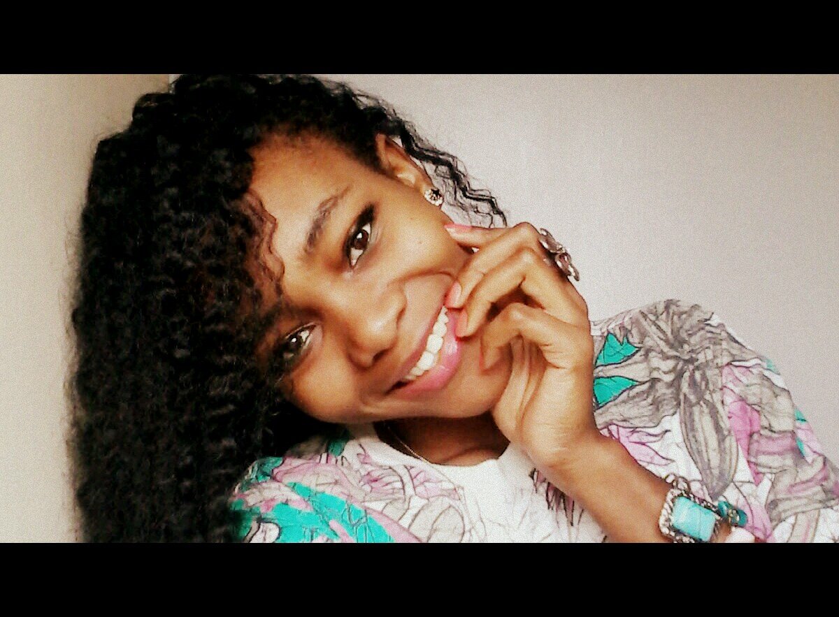 Instagram: @anitanyamizi