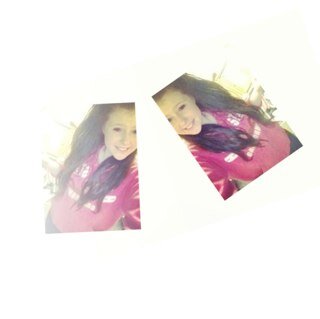 Add me on bbm ye?-2907DCC3❤ - you see that follow button yeah id tap that shit∞