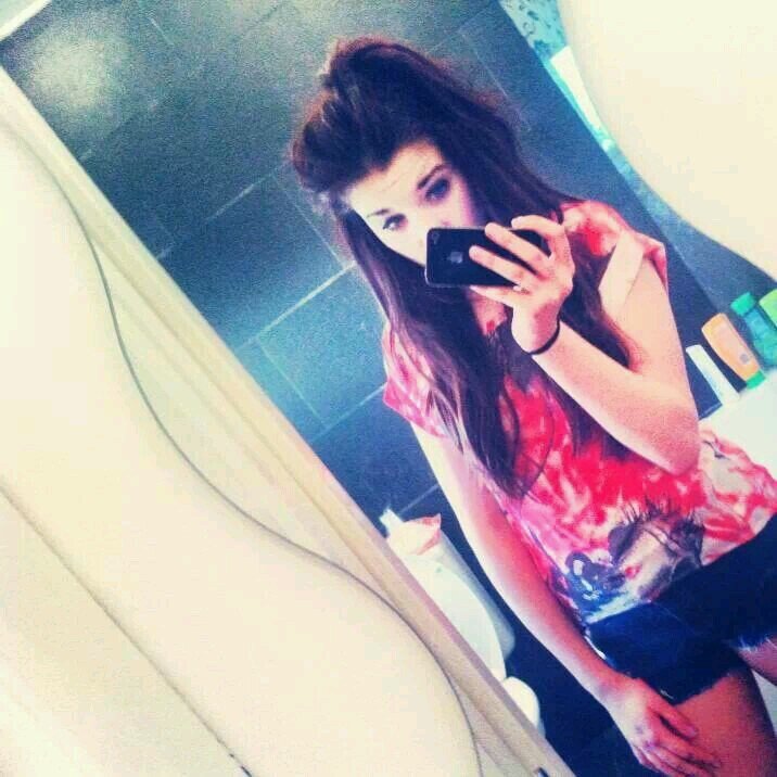 Hey:) i like bands AA,SWS,FIR,PTV,BMTH,MMF,suicide silence ,ATLfollows returned;)