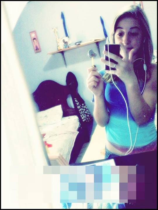 Muitoos dizem que sou apenas mais um a tentar, eu digo e sou também menos um a dessistir =]  Facebook https://t.co/9ML0lPtez3    ( http://t.co/YwW3NicQ0q )