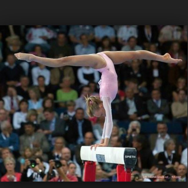 Salut je suis une gymnaste j adore la gym love ;).