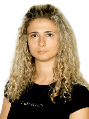 IvonnaO's profile picture. 