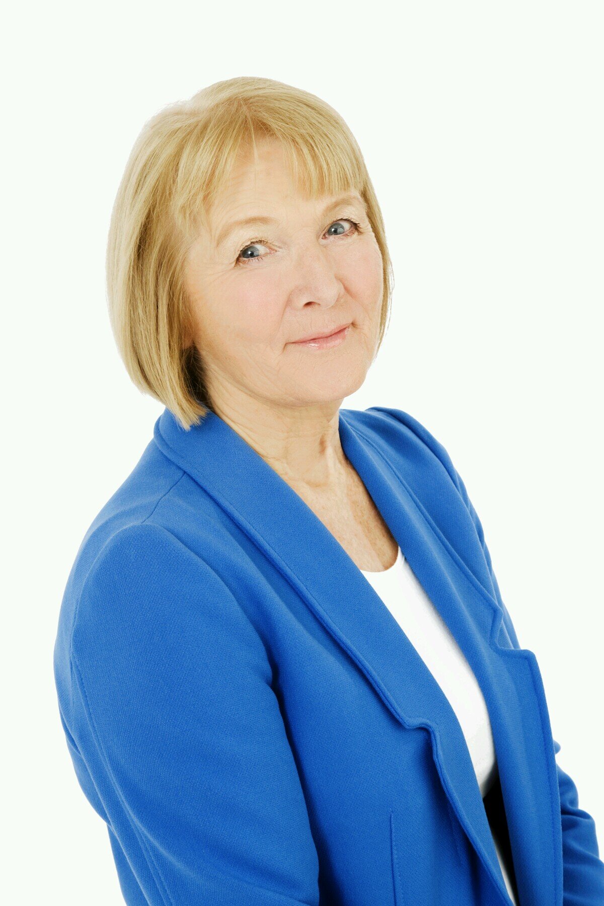 Annette Mackenzie Profile