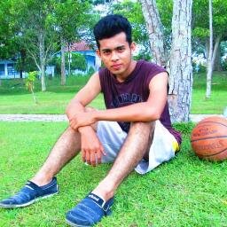 Mahasiswa Di Universitas Lancang Kuning Pekanbaru
I Like Music And Sport( Basketball )