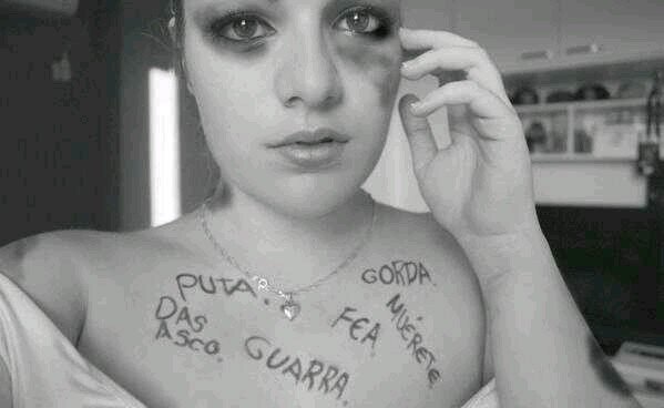 PICIS. Soy tan unica como el cola cao. Soy pequeña, pero nunca estaras a mi altura.
