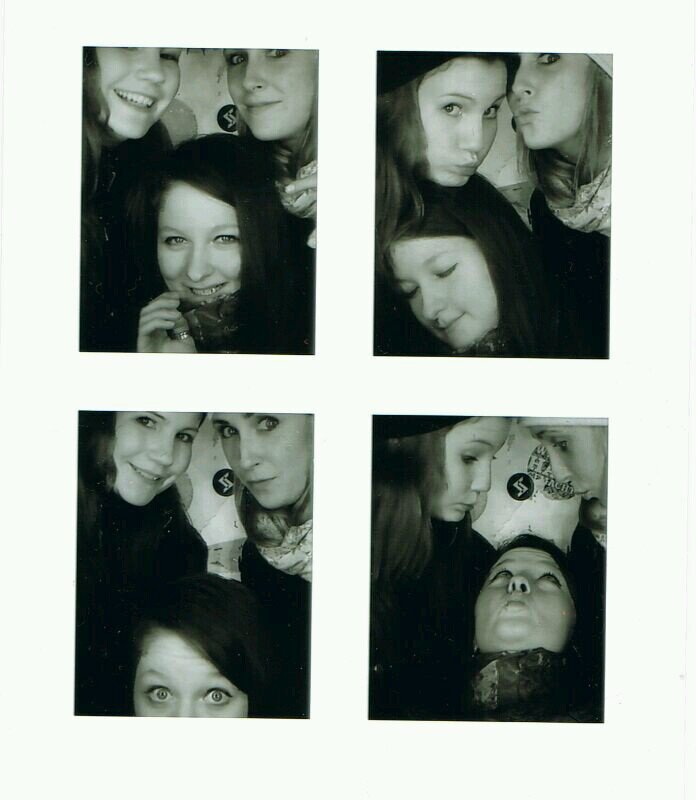 skadiva's profile picture. around the world around the world