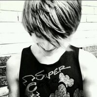 Chris Hughes (@fallinginchris) 's Twitter Profile