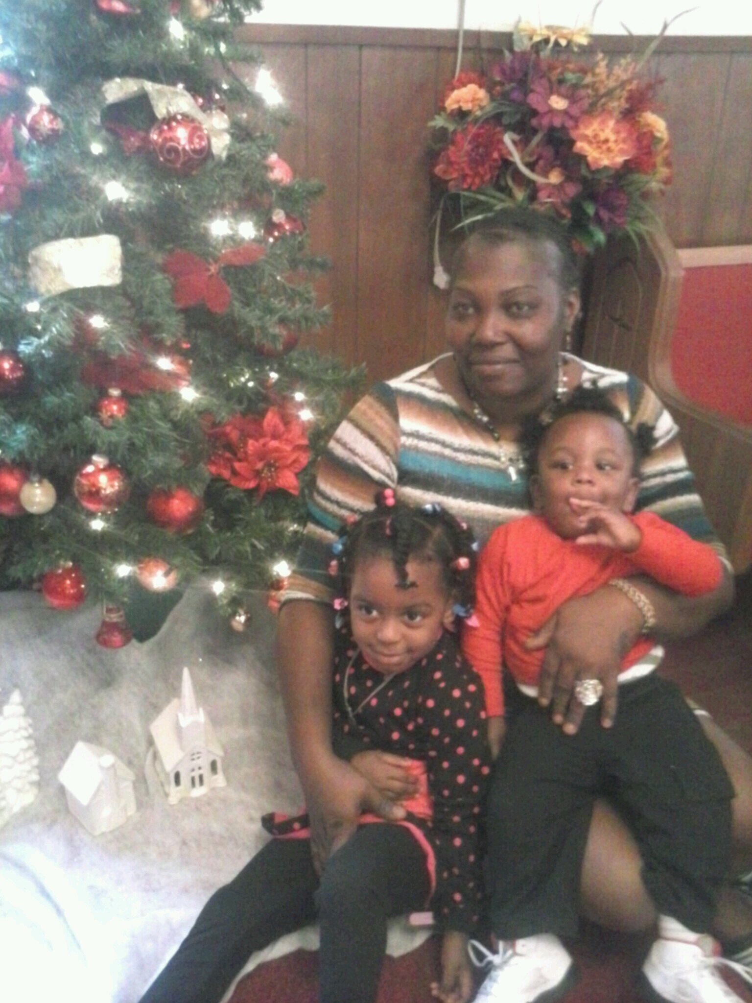 Loving my faith,family,friends and kids, life's GOOD.