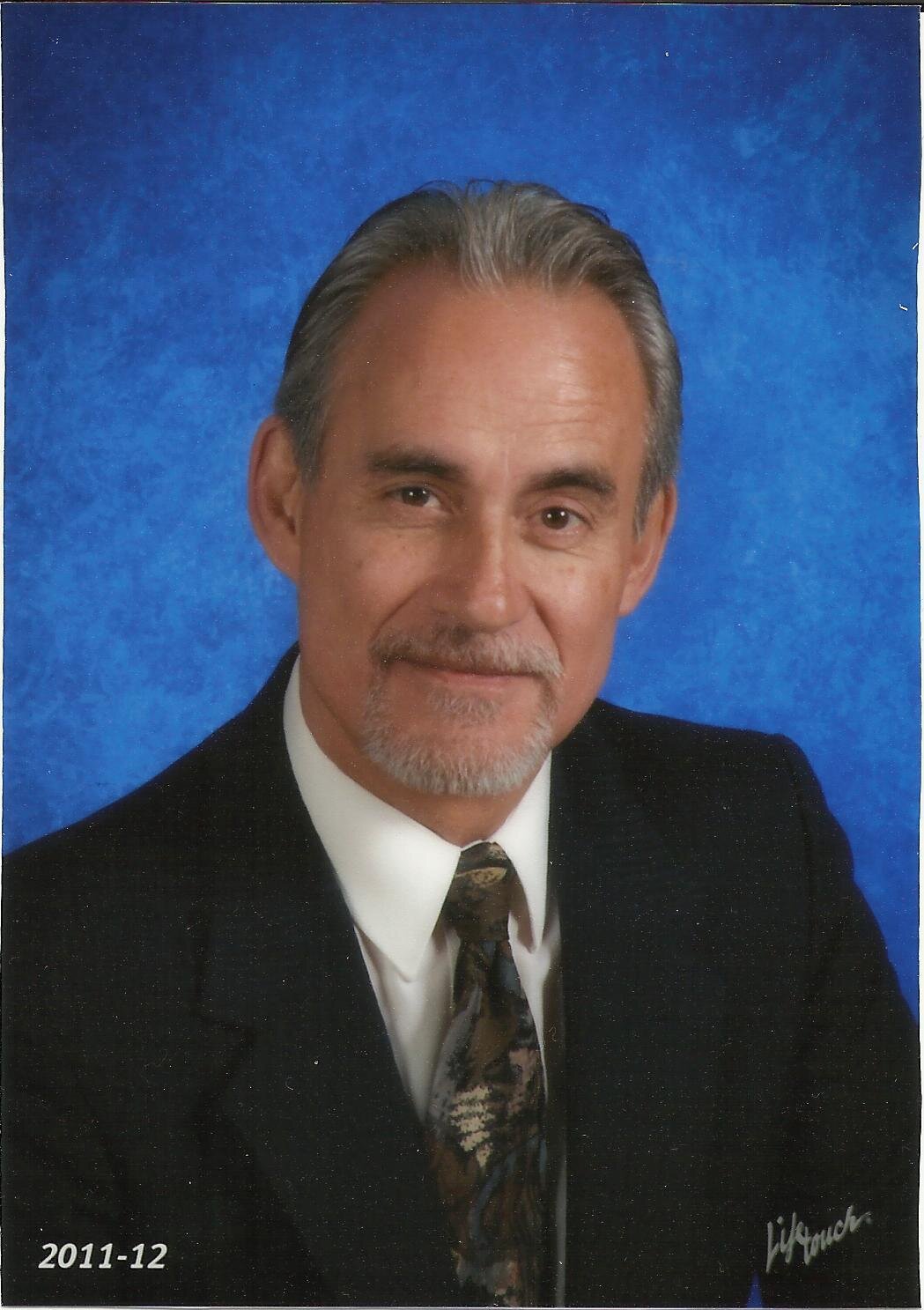 ChrisCh58804922's profile picture. Devoted dad...Sales Director/problem solver with LegalShield-offering help, hope & opportunity to anyone in need. 25 yr Realtor-Actor/Singer/Historic Presenter