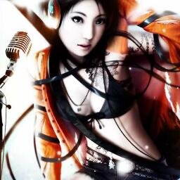 チィース、板橋 恵子です。趣味とか特技は音楽鑑賞で、夢は旅人になることです。オタクですが、手下になってください。
