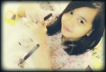 Big Dreams: To be a Sucessful FLIGHT STEWARDESS_ To be a MODEL someday_ To live in KOREA_ To have a HAPPY & WEALTHY FAMILY
