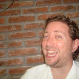 Vi mas de 50 veces a Pappo en vivo y 2 veces a Ferro campeon.