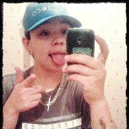 - Se for pra ser um '' tanto faz '' na vida de alguém, eu prefiro não ser nada !