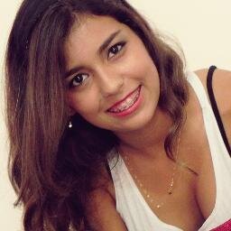 Sim, me leve para sempre Beatriz, me ensine a não andar com os pés no chão.. Para sempre pode ser por um tris! Ahhh Beatriz..