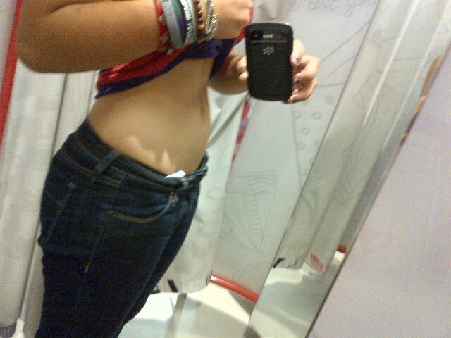Anon account selfharmer, depressed, CW: 50 UGW:40 I cut....its an addiction