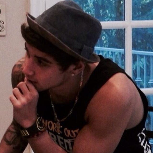 Luke, Daniel, James, Beau & Jai!! 1/5 Beau follows + Gina follows!!