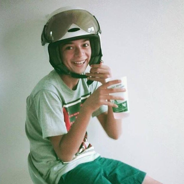 Abonnés vous a mon nouveau instagram : cocomasu76 et puis abonnés vous a mon twitter aussi