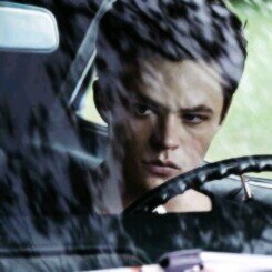 FlyWithMeCam's profile picture. 