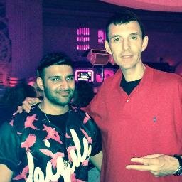 DJ