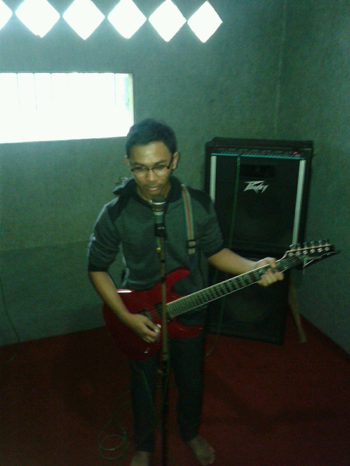 d_dzulkifli's profile picture. Belive