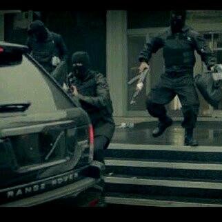 iJOHNNiEWALKER_'s profile picture. insta; rowa___