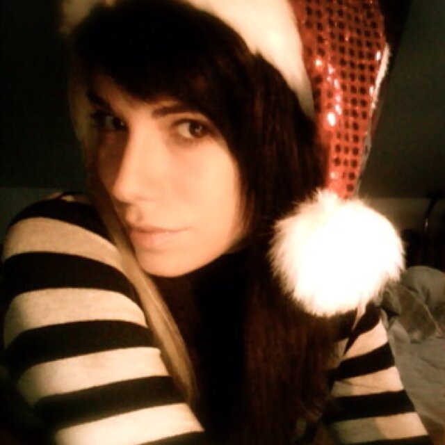 Just one of eight of Santa's reindeer. Don't let my name fool you, I really am sweet with a hint of spice. {RP|21+|#TheNorthPoleRP|#MadlyEccentric|#Unclaimed}