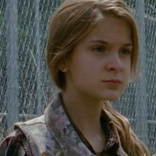Liz_TWD_RP's profile picture. Hey Im Lizzie im 13 im in a world filled of walkers, im in a group at a prison, well was at least...|Single|RP|13