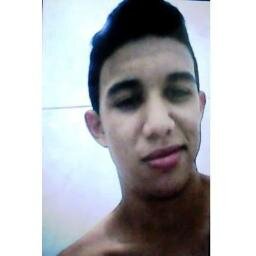 É o seguintee' !!
Vc pensa o que quizer !.. E eu faço o que sempre fiz ! ;) 
E assim, vivemos felizees para sempree' ! ^^