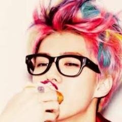 ฟอลฟรี3แอคและ5แอค คือ แอคนี้กับ @GwwgSehun @123dhcom ส่วน5แอคคือ3แอคเมื่อกี๊กับ @baek2w_ @sehun2hg_ ใจดีฟอลกลับได้ที่แอคหลัก @whuna_326g นะจ้ะ