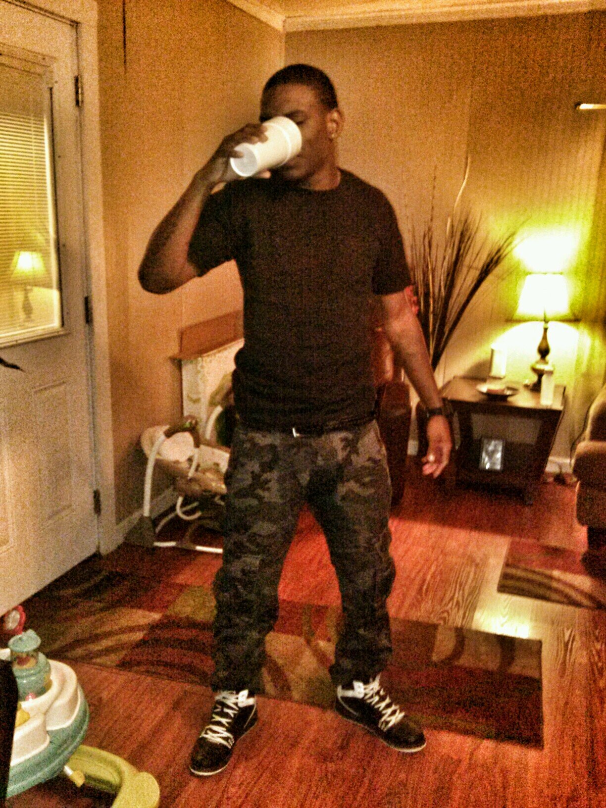 A YOUNG MAN WHO KEEP GOD FIRST...#TeamSAU #Instagram Lil_stew15 #Kik stew_15