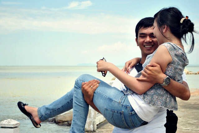 MU FC, faithful, in joy and grief . PT.Friendship Logistic Line .