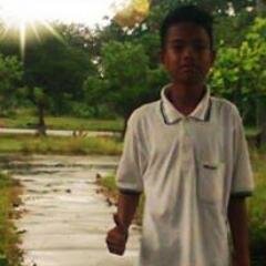 Smp n 1 dewantara |10 desember 1999 |read novel is my hobby| my fb bahren rahmatillah

lhokseumawe