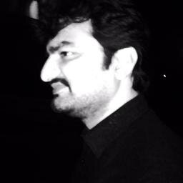 businessman, social activist, loves to analyse indian society and politics !