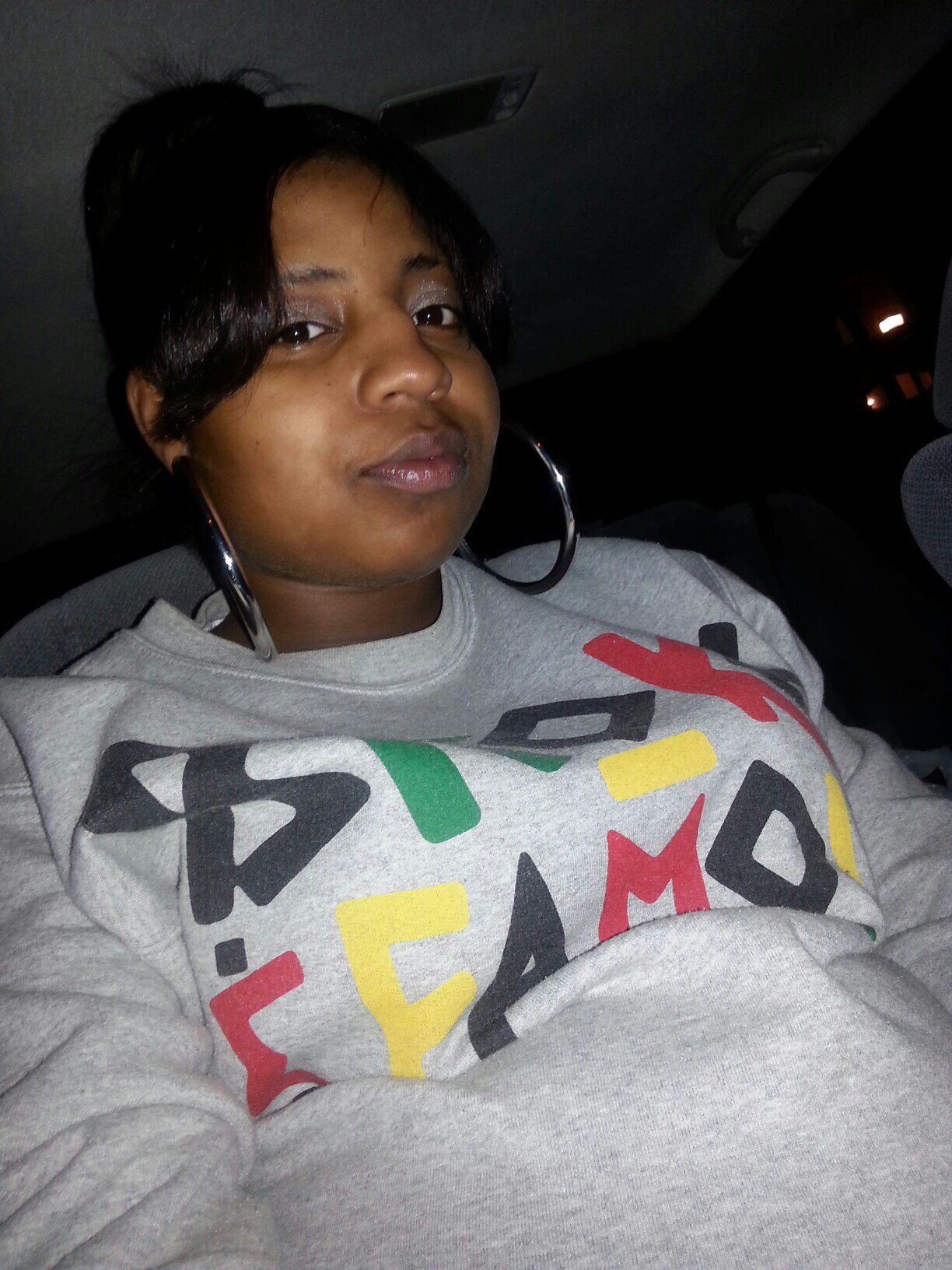 I love Money,Money love Me !!!! Im#ME Fuqk wat yuh think !ohhh and dnt fa get to follow @yogottiKOM #cmg