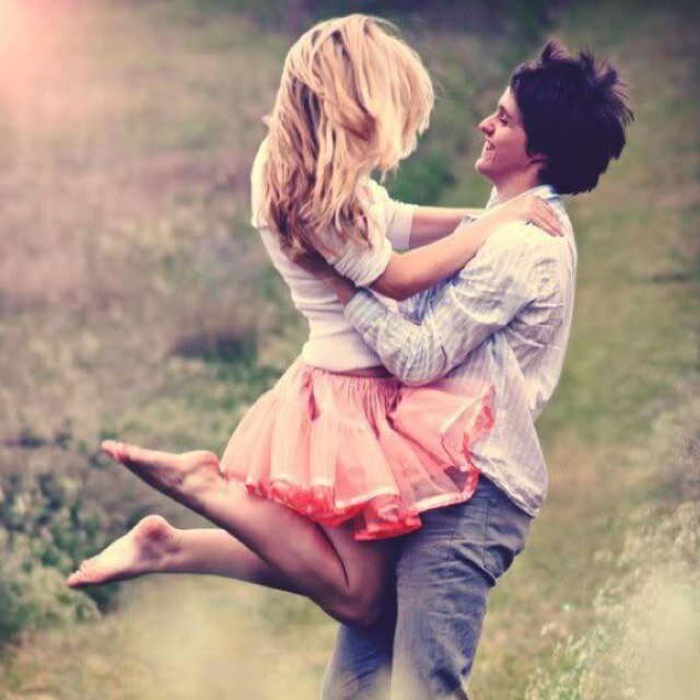 Separated by oceans, yet intertwined at heart. Long distance is worth the fight. Nearly 6,000 miles apart.. #ldr