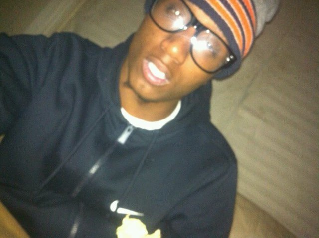 YOUNG NIGGA GETTIN TO THE MONEY