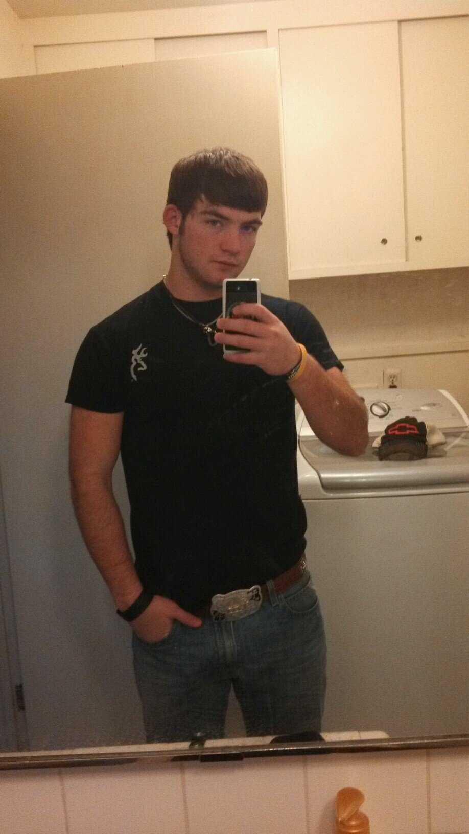I like to shoot shit and make things explode! and chevys the best fuck the rest!