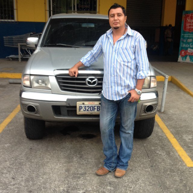 ravulva's profile picture. Si tu me sigues yo te sigo asi de facil :)...