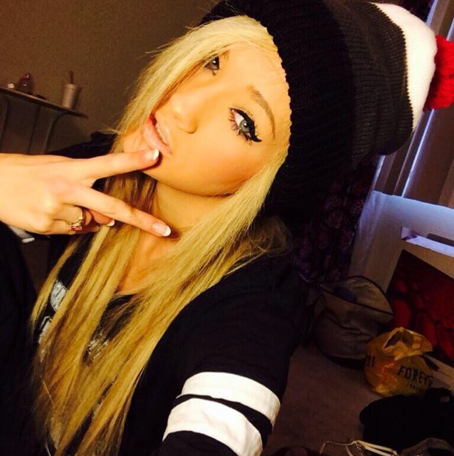 Look like Barbie, smoke like Marley.