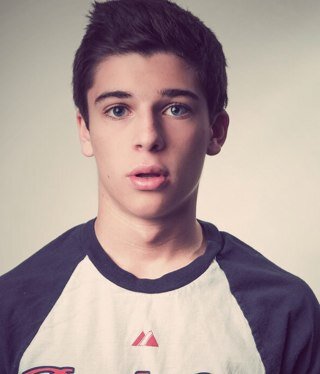 Heya! Im Tommy. I go to this awesome school with some awesome friends. ~popular~ ~18~