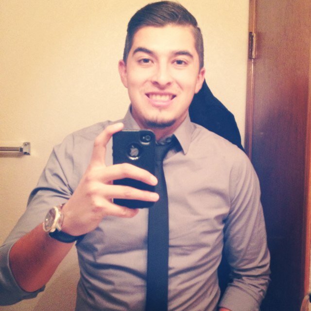 UTEP/EPCC. Kinesiology major. 23. Living life till i cant live no more!