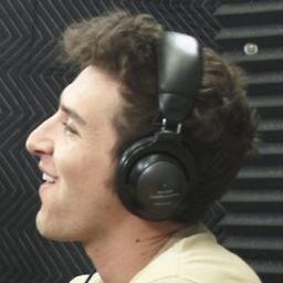 JeremyMcKiernan's profile picture. Standup Comic / Norm Macdonald Has a Show / I'm a juggler's juggler. https://t.co/Ar2ylePUMS