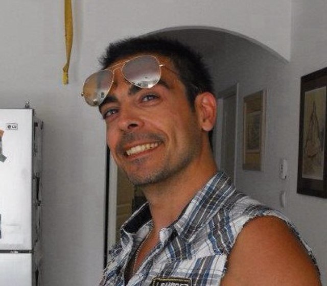 poussin2mars's profile picture. no need to send me invitations. Santa Claus does not exist