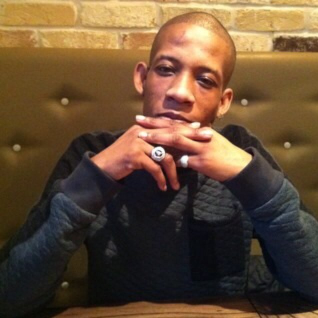 Graphic designer - Business Development Advisor- One Of The Original GMQ Rap Artist  🇧🇧 🇬🇧