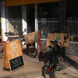 Cafe-Bar-Gallery 2 mins from Bermondsey St. We can also mend your bike