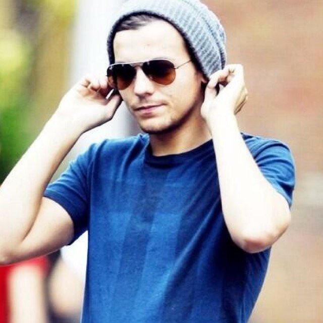 Please follow my account @sneezinstyles :)l